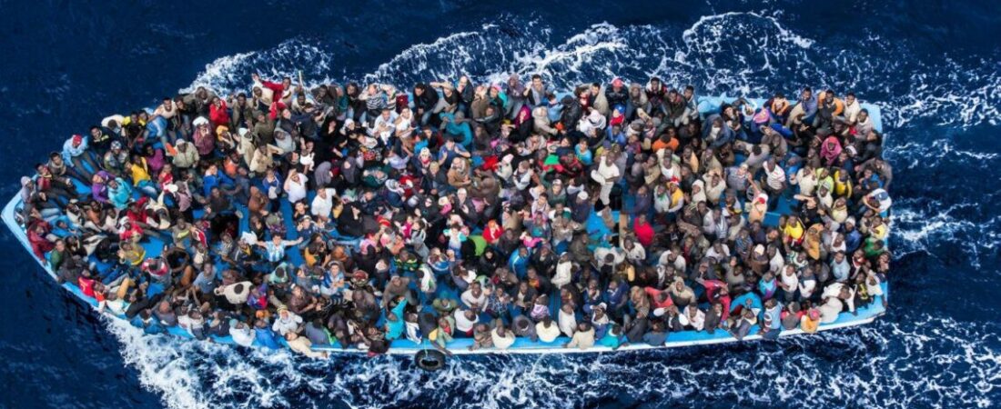 Yunan muhalefeti göçmenlerin geri itilmesine tepkili: Hükumet yeni düzenleme yapabilir