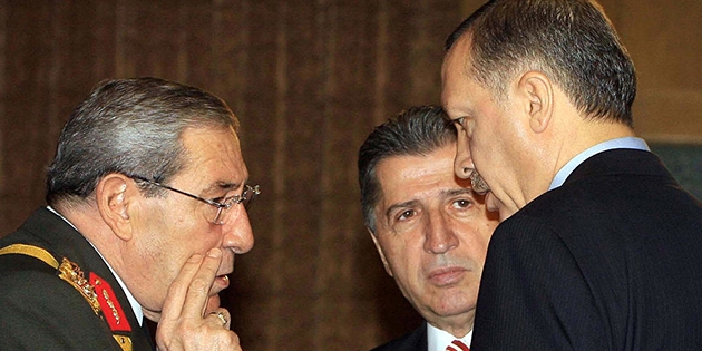 Ahmet Nesin: Dolmabahçe’de Erdoğan’ın önüne Cemaat dosyası kondu