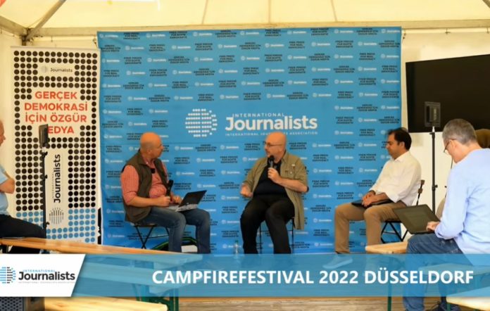 Almanya’da medya festivali: Avrupa’daki sürgün gazeteciler Türkiye’deki sansürü anlatıyor