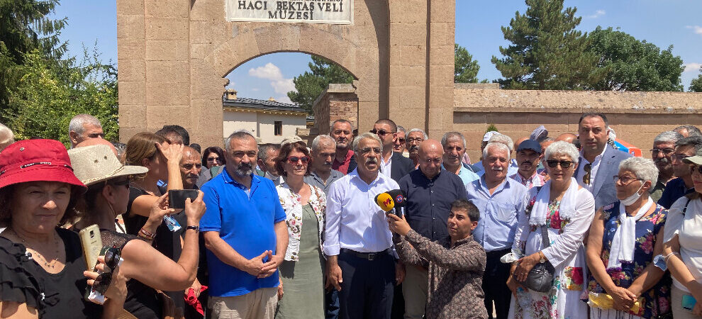 HDP Eş Genel Başkanı Sancar: Göz boyamakla olmaz, Aleviler sadaka değil haklarını istiyor
