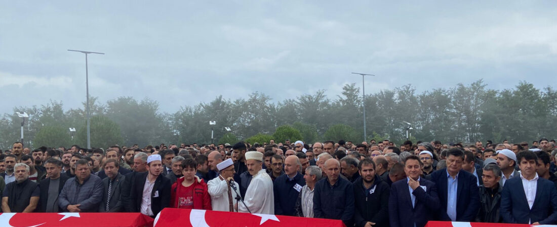 Madenciler son yolculuğa uğurlandı: ‘Temizleyeceğiz’ demişler, canlarımızı temizlediler