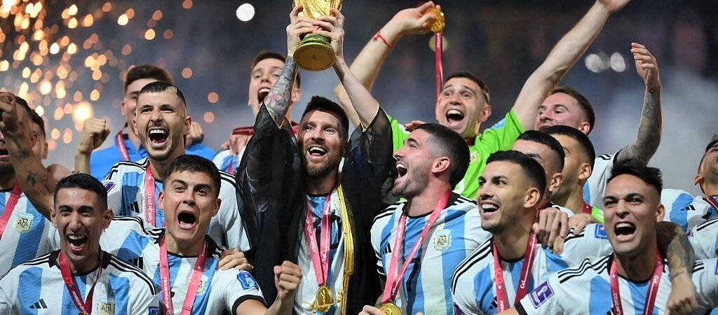 Güney Amerika ekibi Dünya Kupası’nın sahibi: Lionel Messi’li Arjantin 3. kez dünya şampiyonu