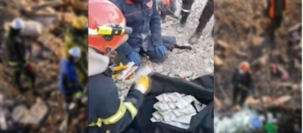 Arama kurtarma ekibi enkazdan 2 milyon dolar buldu