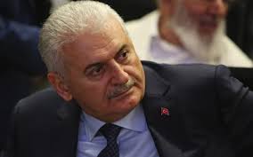 Yıldırım: Şortlu kadın hoşuna gitmeyebilir, mırıldanırsın