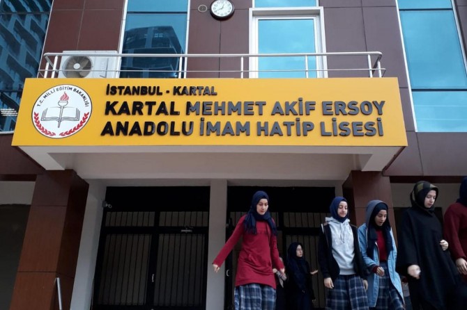 Tercih edilmeyince imam-hatipler boş kaldı: Öğretmen başına 2 öğrenci düşüyor
