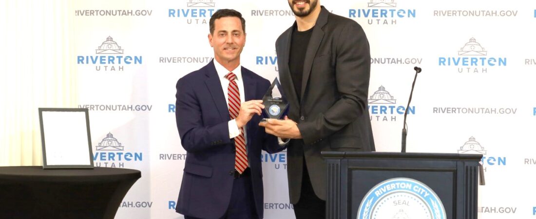 Utah’a geri dönen Enes Kanter Freedom’a büyük ödül