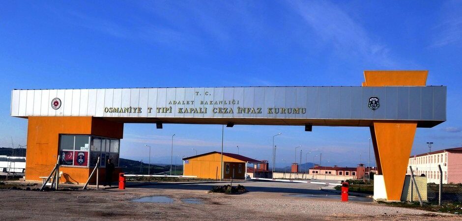Orman yangını, Sydney’in batısında hayatı tehdit ediyor