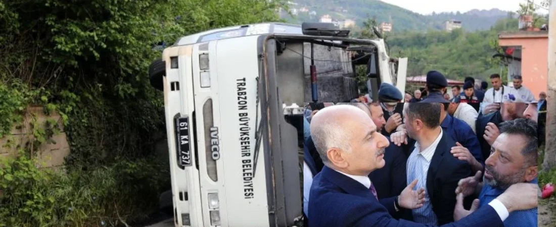 Trabzon’da beş kişinin öldüğü kaza: İmza toplanmasına rağmen AKP’li Belediye aracı değiştirilmemiş