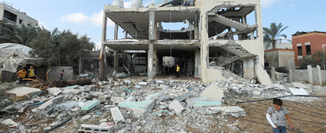 İsrail’den bir katliam daha: Gazze’de okul ve camiyi hedef aldı: 24 ölü, 93 yaralı