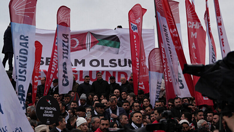 Metro ulaşımı durduruldu: CHP’nin ‘Filistin’ mitingine İstanbul Valiliği engeli