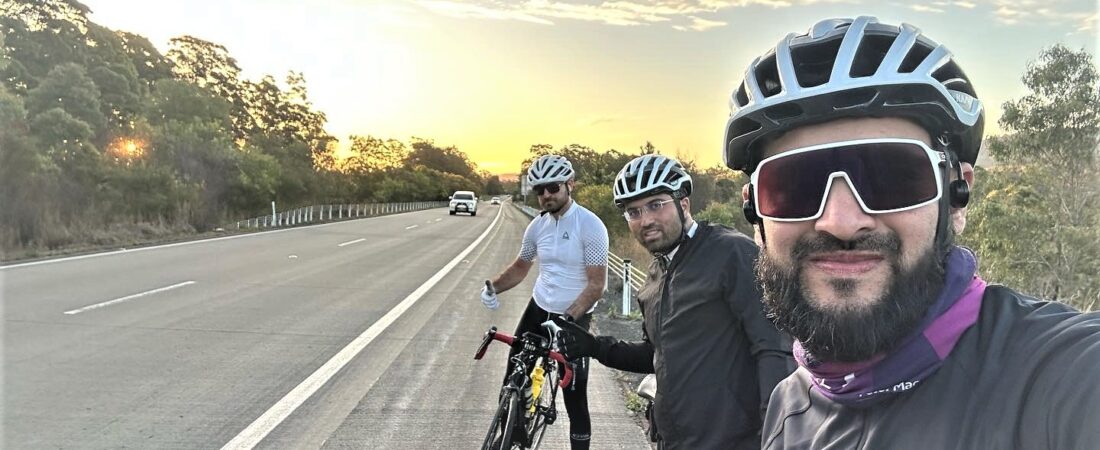 Etkinlik ünlü Opera House’da son bulacak: Gönüllü eğitimciler, Yunanistan’daki mağdurlar için 1000 km pedal çevirecek