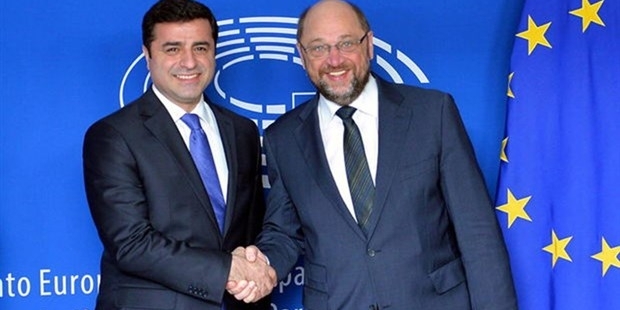 Demirtaş: AP çözüm sürecinde misyon üstlenebilir
