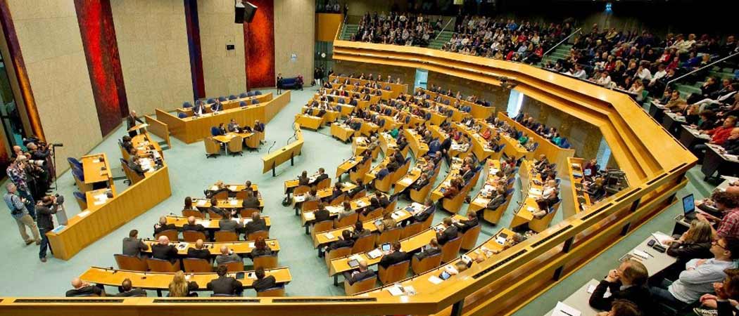 Hollanda, ‘hukuku ilhlali’ gerekçesiyle Türkiye’ye verilen AB yardımlarının dondurulmasını istedi