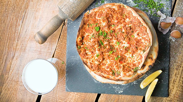 Ermeniler, 40 yıllık lahmacunu “Lamadjo” diye Moskova’da satıyor