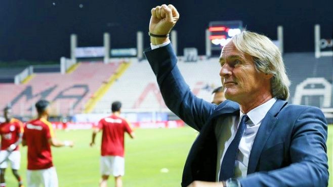 Hollandalı teknik adam Riekerink derbide kararsız