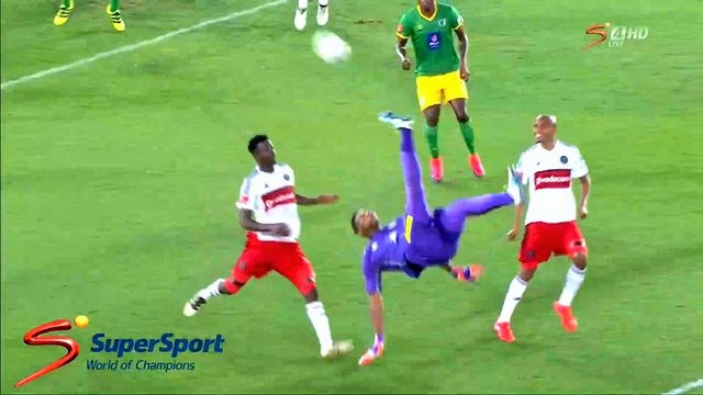 Muhteşem bir hareket: Böyle bir gol ne görüldü ne duyuldu