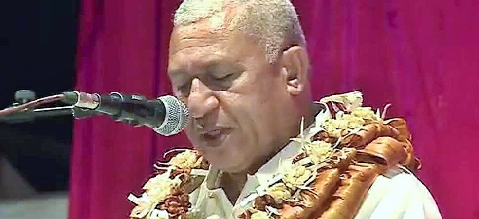 Fiji Başbakanı, AB’den Vizesiz dolaşım hakkı istedi