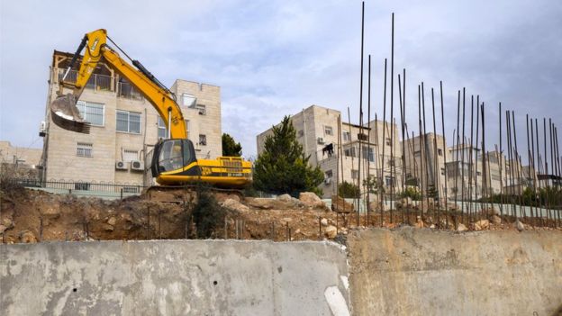 İsrail BM kararına rağmen yeni yerleşimler inşa ediyor
