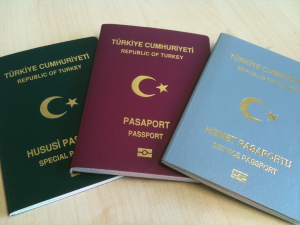 12 Eylül uygulaması geri geldi: ‘Yurda dön’ çağrısına uymayan vatandaşlıktan çıkarılacak