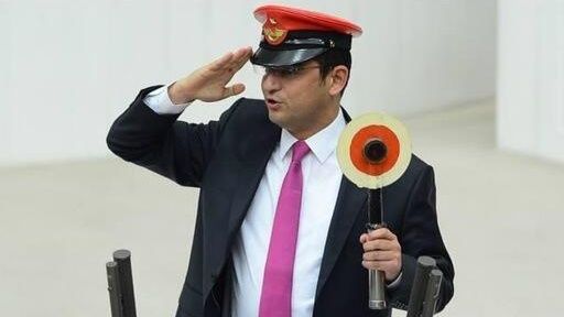 CHP Grup Başkanvekili  Özel: Saray için 0, vatandaş için 132 fire