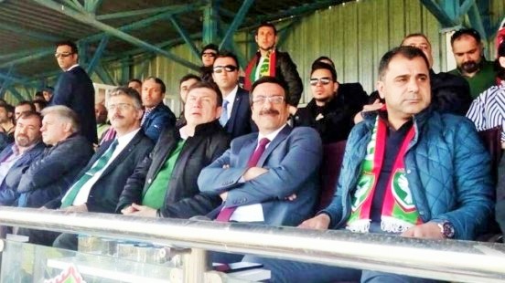 Diyarbakır Kayyım’ı protesto sebebiyle maçı tamamlayamadı