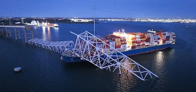 ABD’de kargo gemisinin çarptığı Francis Scott Key Köprüsü yıkıldı