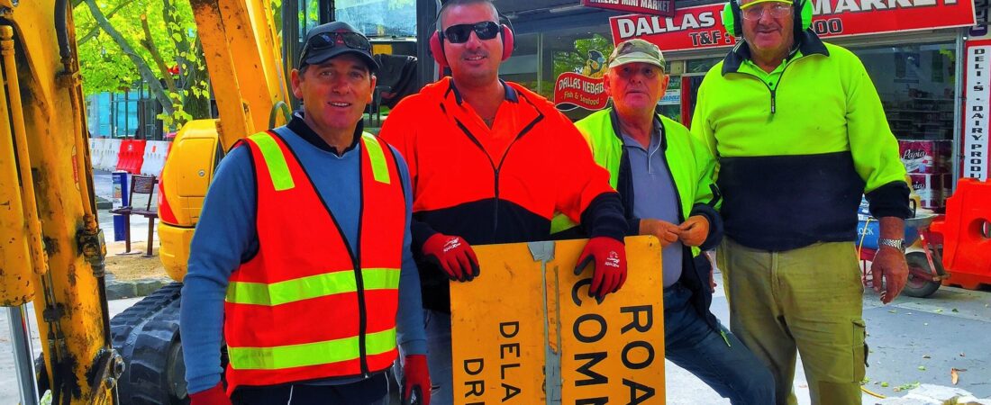 Melbourne’deki Dallas alışveriş merkezine ilk kazma