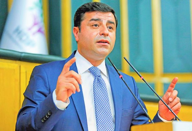 ‘Bu adamlar bizi yargılayacak, buna nasıl normal yargısal faaliyet diyeceğiz?’