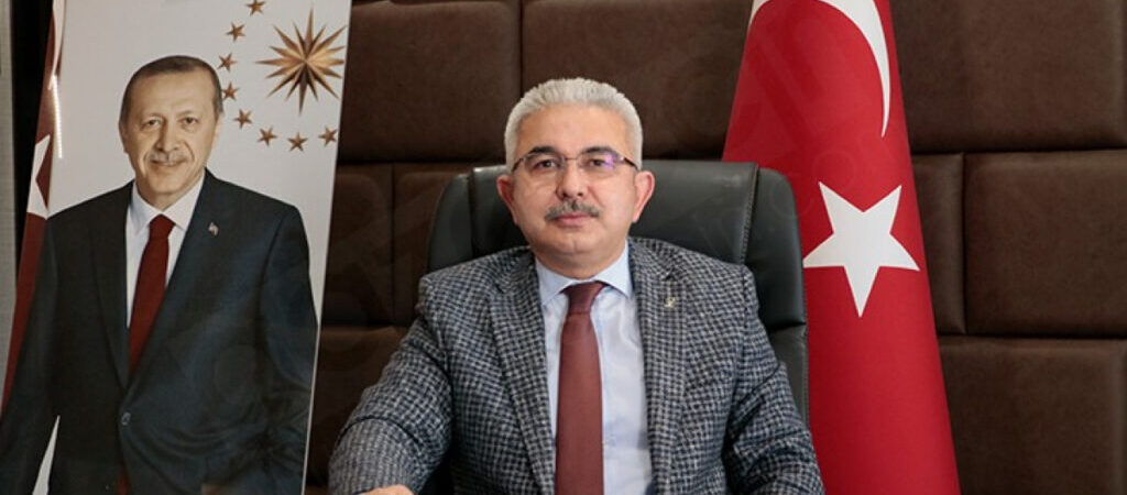AKP’li İlçe Başkanı Şahin Avşaroğlu’nun yaptığı tüm binalar çöktü
