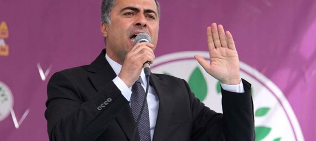 Van B.Belediye eş başkanı Abdullah Zeydan: Halkın iradesine çökenler 31 Mart’tan ders çıkarmadı