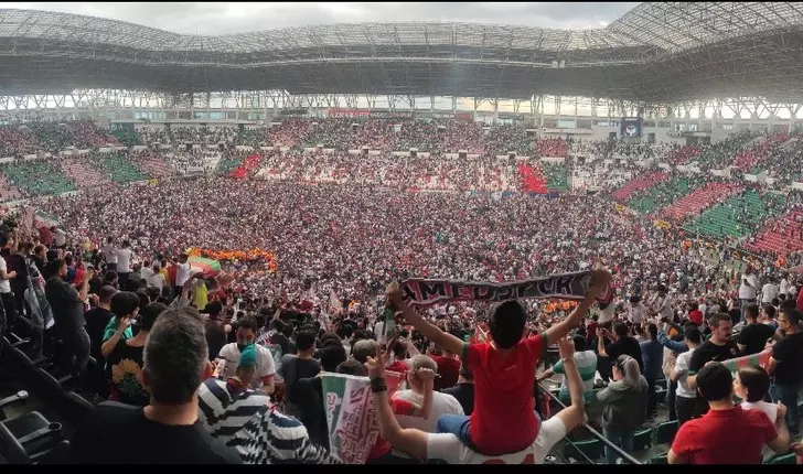 Amedspor şampiyon oldu: Diyarbakırlılarda seçinç durukta