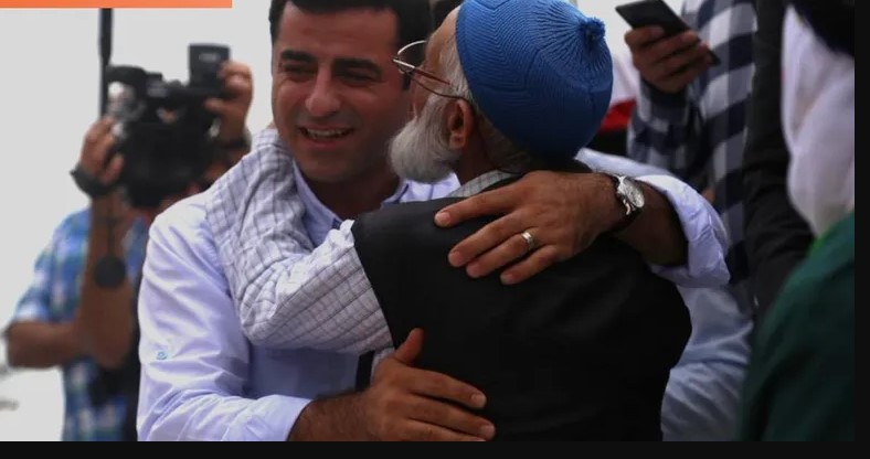 Demirtaş: Cumhurbaşkanı adayı olmaya hazırım dedim, reddedildi