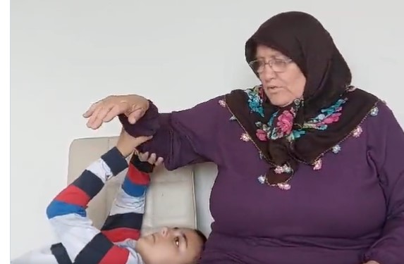 8 yaşındaki otizmli Tarık’ın babaannesinin feryadı: Gelinimi tahliye edin, çocuk sabah akşam annesini istiyor