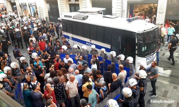 Cumartasi Anneleri’nin eylemi bu hafta da engellendi: 32 gözaltı