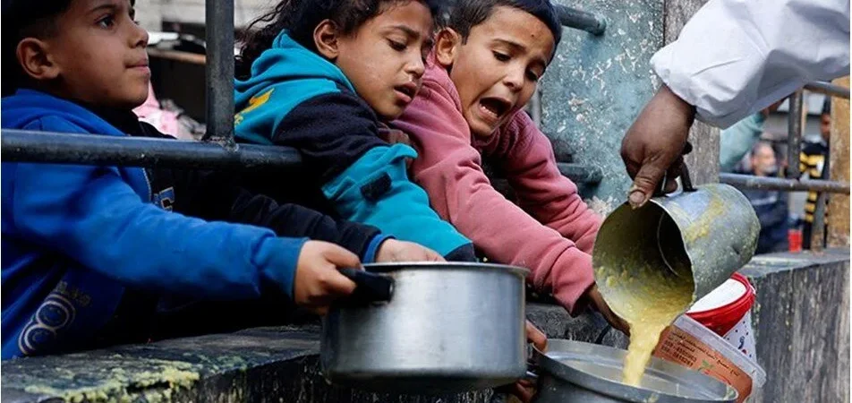 İsrail’den şok Gazze kararı: İnsani yardım girişleri durduruldu