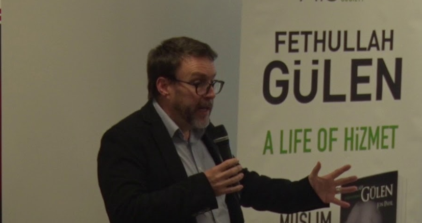 Avustralyalı Profesör Greg Barton Gülen’i yazdı: “Bir Protestan olarak ‘iyi insan’ olma çabam, Hocaefendi sayesinde güçlendi”