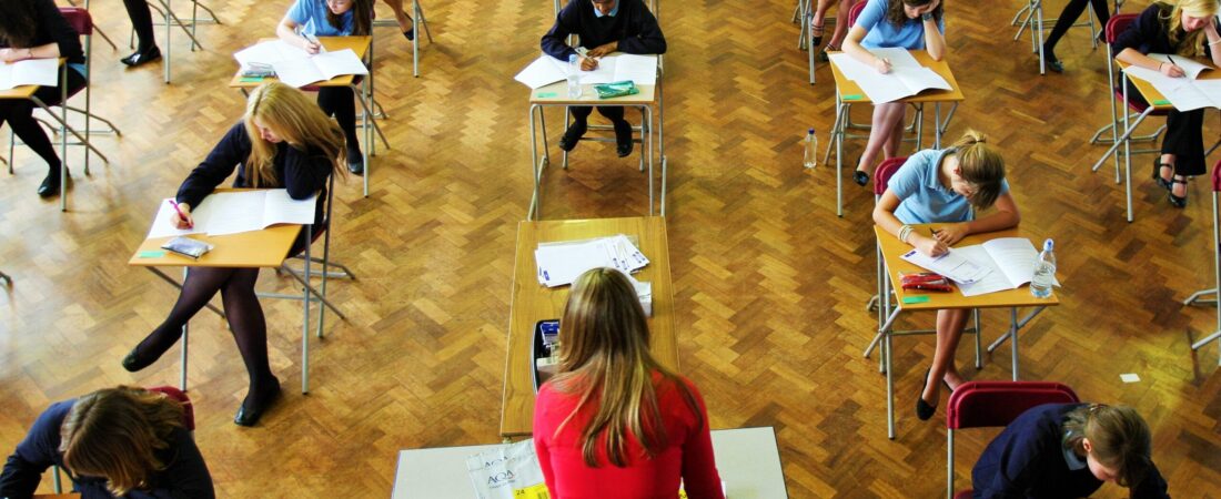 Avustralyalı öğrenciler matematik ve okumada tarihinin en düşük puanını aldı