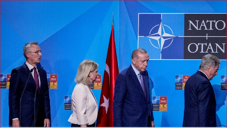 Türkiye, İsveç ve Finlandiya müzakereleri süresiz iptal edildi