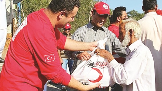 İşi ticarete döken Kızılay, halkın bağışladığı ikinci el eşyaları da satmış