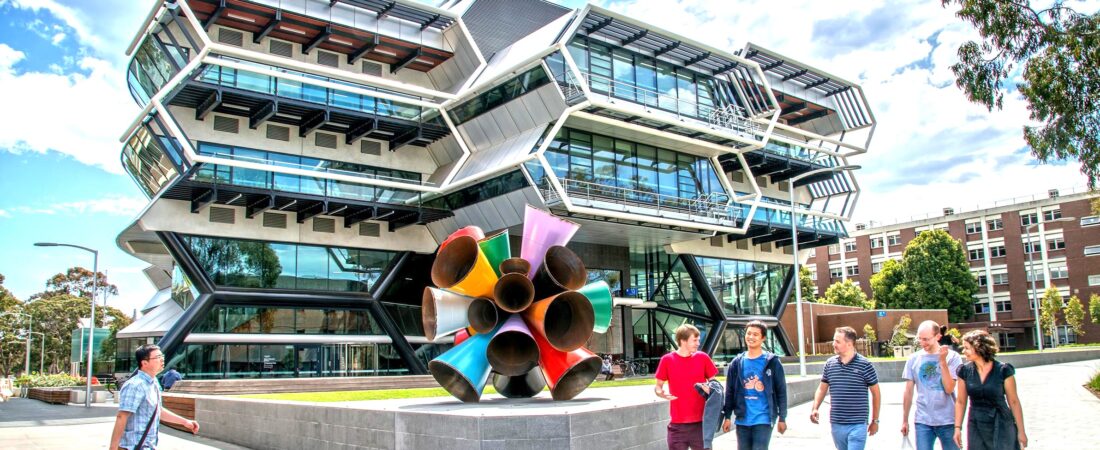 Monash Üniversitesi’nden önemli araştırma: Beynin şekli, düşünce ve davranışları etkiliyor!