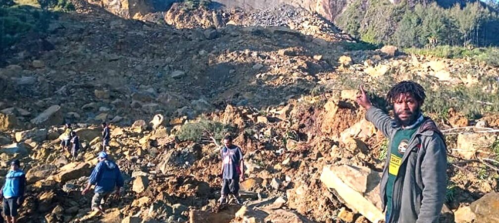 Heyelan felaketi: Papua Yeni Gine’de 2 bin kişi toprak altında kaldı