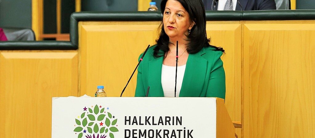 AKP’li Cumhurbaşkanı’na yalanlama:DEM, “AKP-MHP ittifakına katıldı” yorumlarını reddetti
