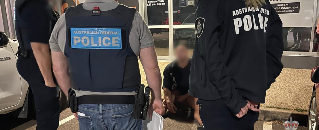 12 kişi tutuklandı: Avustralya Federal polisinden uyuşturucu karteline büyük darbe