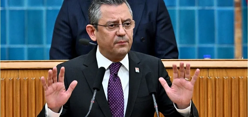 CHP lideri Özel’den insani çağırı: Tüm siyasi partileri, hasta tutuklu ve hükümlüler konusunda duyarlılığa davet ediyorum