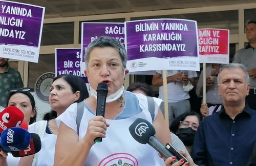 Tahliye edilen TTB Başkanı Fincancı: Korkmaya devam etsinler, mücadeleyi kazanmadan bırakmayanlarız