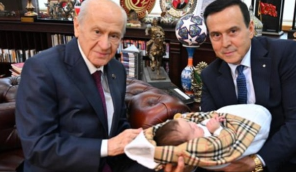 Suç örgütünün lideri Kürşad Yılmaz, oğlunun adını ‘Devlet’ koydu, Bahçeli’den ‘Hayır duası’ aldı