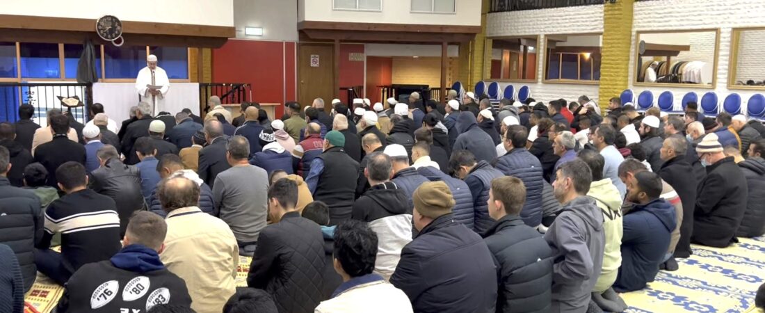 Avustralya’da bayram namazı coşkuyla kılındı, mazlumlara dua edildi