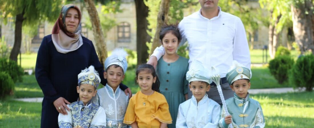 Beşizlerin anne ve babası, AİHM’nin ‘suç değil’ dediği ByLock ve Bank Asya’dan tutuklanmış!