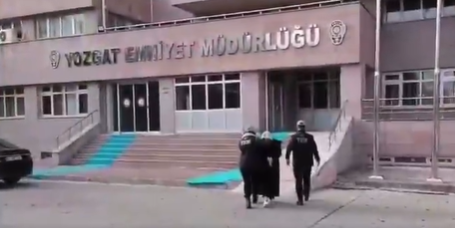 Yaşlı kadın ve kızların gözaltına ülke sağır: Torba operasyonlar hiçbir gazetede manşet olmadı