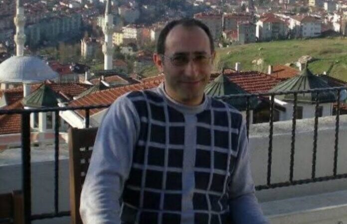 Bilincini kaybedene kadar tahliye edilmedi: Kansere yakalanan KHK’lı Asaleddin öğretmen vefat etti